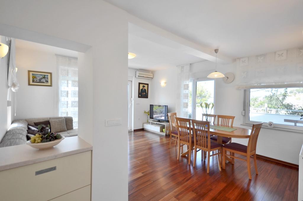 Apartments Vukasovic Mimice Szoba fotó